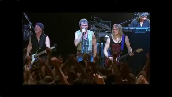 Deep Purple - Smoke On The Water (Live At Montreux 2006)